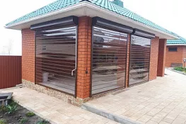 Прозрачные роллеты с автоматикой на беседку  Прозрачные роллеты с автоматикой на беседку